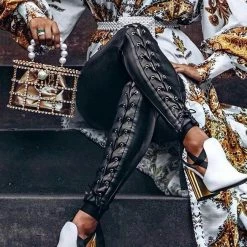 Jessica Bara Tammy Pearl And Diamond Clutch