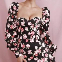 Influencer Style Jessica Bara Wilder Puff Sleeve Floral Mini Dress