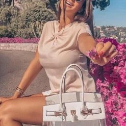 De Vesi De Protecting Eye Influencer Style