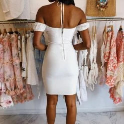 Dresses Jessica Bara Lilliana Off Shoulder Midi Dress