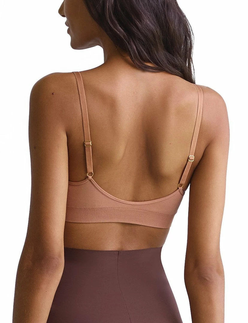 Commando Minimalist V-Bralette Reve Doll Essentials