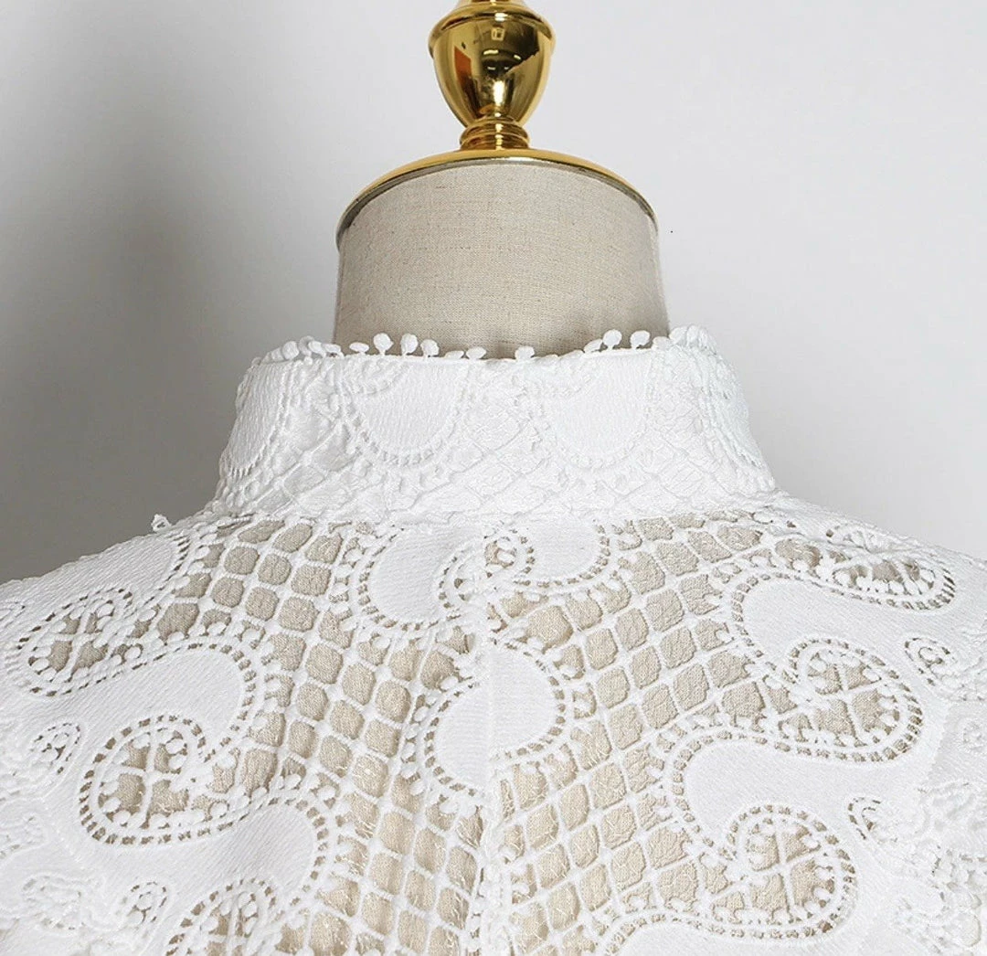 Jessica Bara Yvonne Long Sleeve Lace Blouse