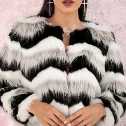 Reve Doll Essentials Jessica Bara Luna Three Tone Faux Fur Cropped Coat