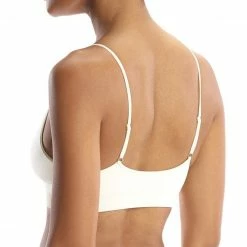 Commando Minimalist V-Bralette Reve Doll Essentials