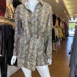 The 9-5 Shop Endless Rose Rina Sequin Snake Print Skort