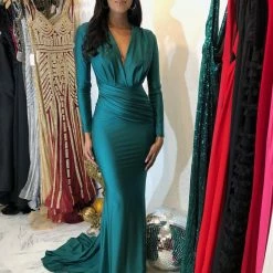 Influencer Style Jessica Bara Brunney Long Sleeve Gown