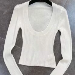 Jessica Bara Kristopher Long Sleeve Round Neck Top