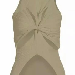 ReveBoutique Reve Doll Essentials Jessica Bara Shenali Reversible Knotted Top