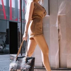 Influencer Style De Vesi Tote De L'Amour Handbag