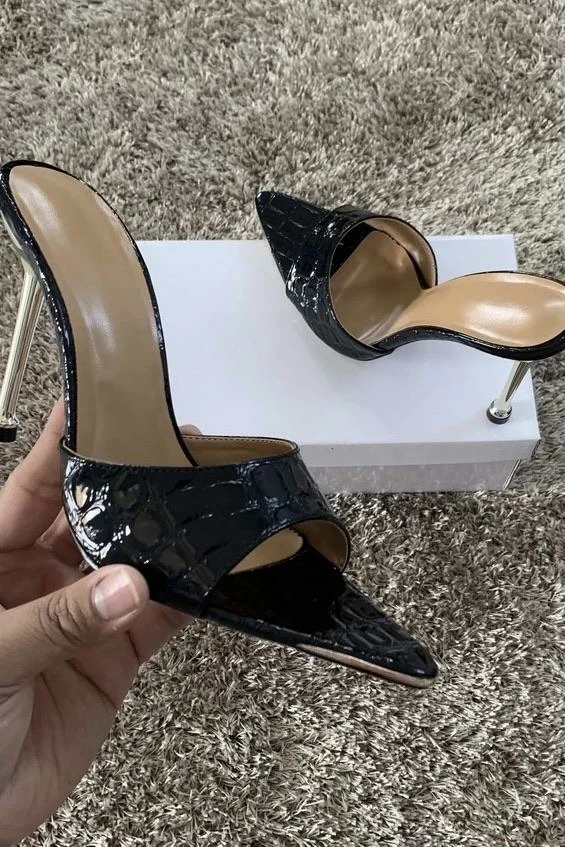 Reve Doll Essentials Jessica Bara Arie Snake Skin Pointed Toe Heel