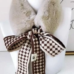 Jessica Bara Darian Printed Faux Fur Neck Warmer Collar