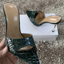 Reve Doll Essentials Jessica Bara Arie Snake Skin Pointed Toe Heel