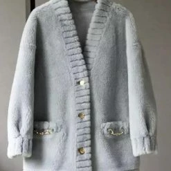 Jessica Bara Bessie Fuzzy Fur Jacket Reve Doll Essentials