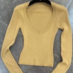 Jessica Bara Kristopher Long Sleeve Round Neck Top