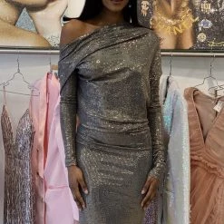 Influencer Style Jessica Bara Amanie Long Sleeve 3 Way Glitter Gown