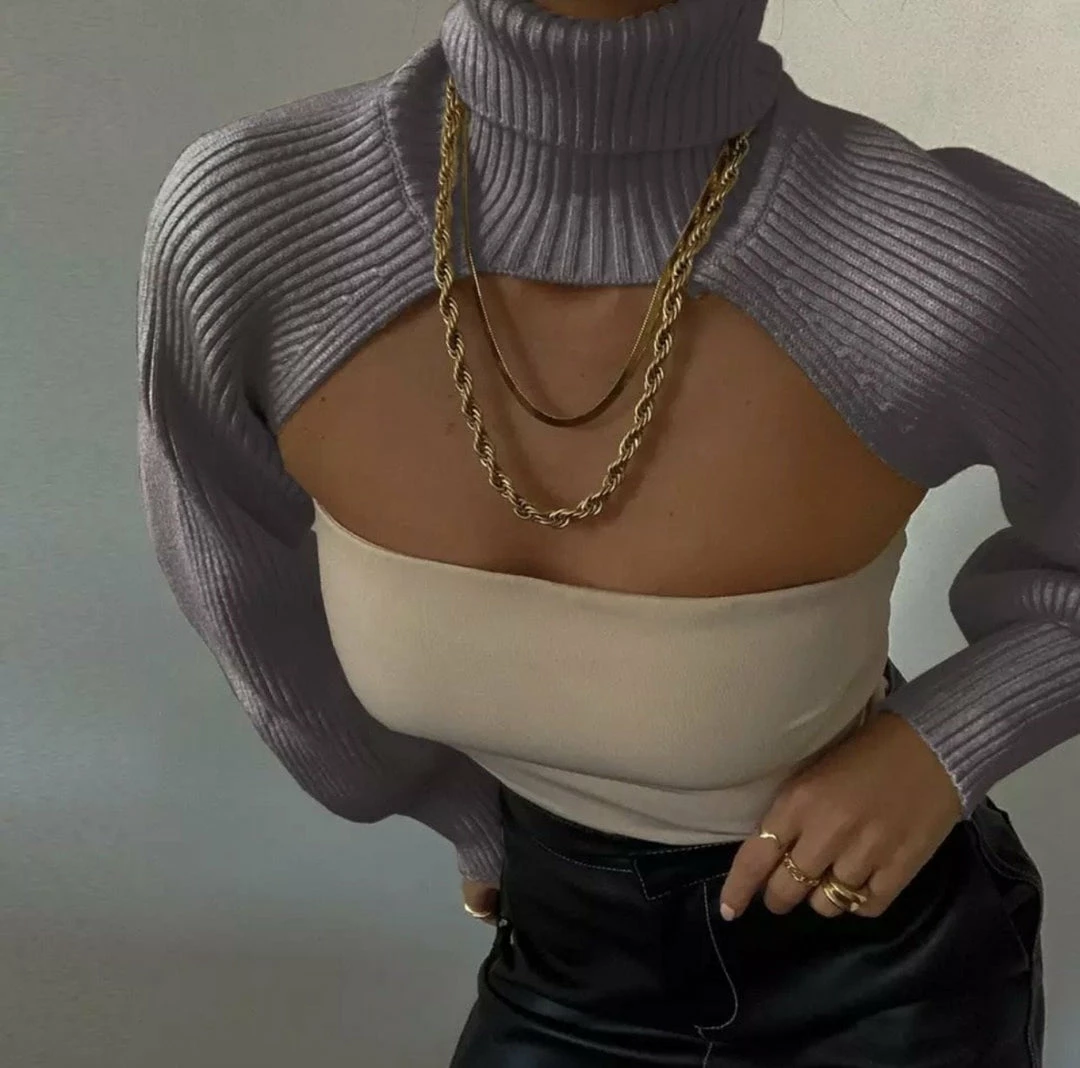 Jessica Bara Kingsley Turtleneck Knit Extreme Crop Top Influencer Style