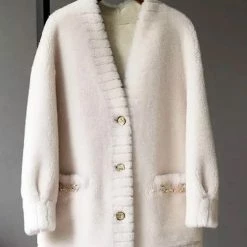 Jessica Bara Bessie Fuzzy Fur Jacket Reve Doll Essentials