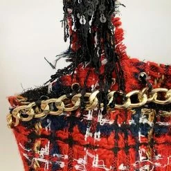 Influencer Style Jessica Bara Tianna Plaid Gold Chain Crop Top