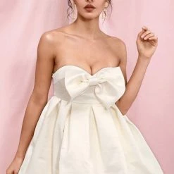 Jessica Bara Koa Strapless Bow High Waisted Mini Dress Influencer Style