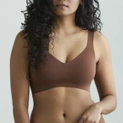 Reve Doll Essentials Commando Butter-Soft Support Bralette