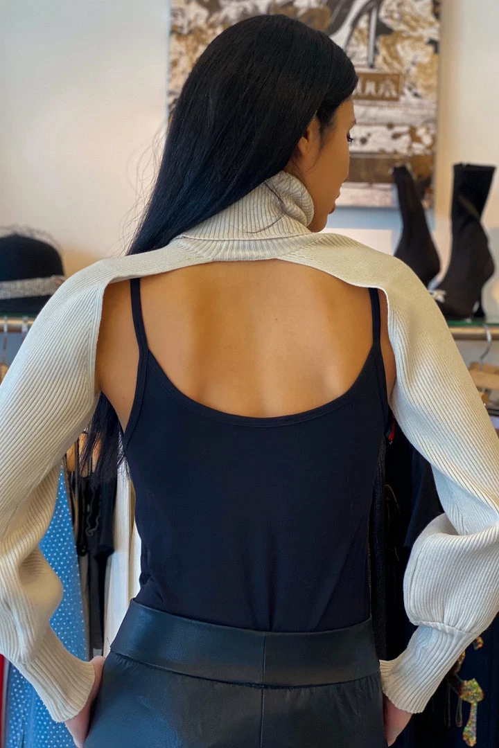 Jessica Bara Kingsley Turtleneck Knit Extreme Crop Top Influencer Style