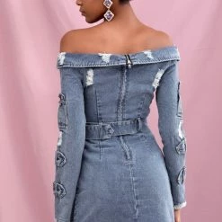 Influencer Style Jessica Bara Raissa Off The Shoulder Denim Mini Dress