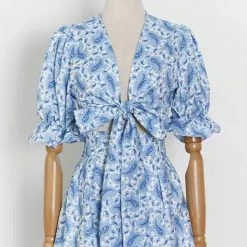 Jessica Bara Nejra Floral Tied Top And Shorts Two Piece Set