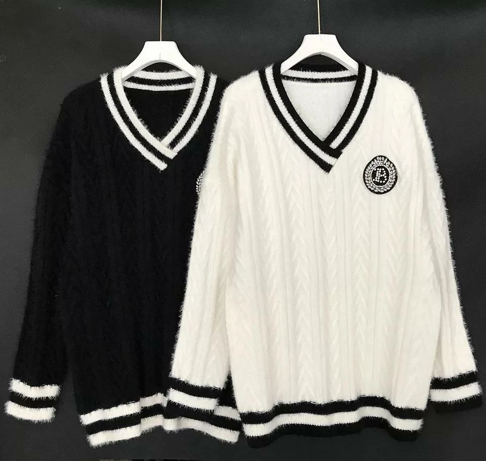 Jessica Bara Liberty Long Sleeve Knit Sweater