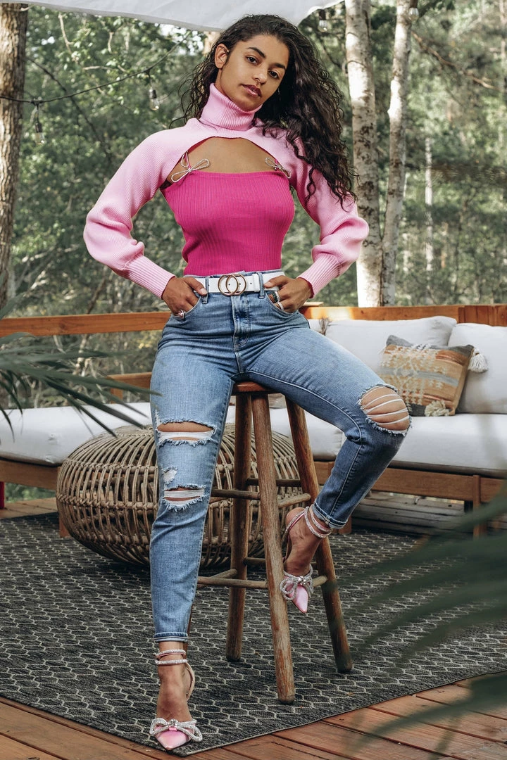 Jessica Bara Kingsley Turtleneck Knit Extreme Crop Top Influencer Style