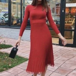 Jessica Bara Maxwell Long Sleeve Pleated Midi Dress