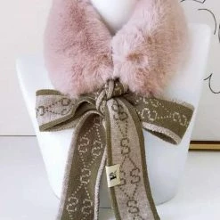 Jessica Bara Darian Houndstooth Faux Fur Neck Warmer Collar Reve Doll Essentials