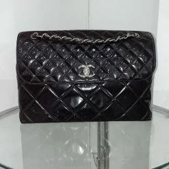 ReveBoutique Designer Handbags Chanel Pre-Owned In The Business Flap Bag Quilted Patent Vinyl Maxi