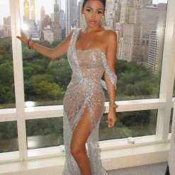 Jessica Bara Troye Stargazed Gown