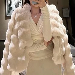 The Event Shop Jessica Bara Ashleigh Cropped Faux Fur Coat