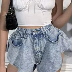 Influencer Style Jessica Bara Zara High Waisted Ruffle Denim Shorts