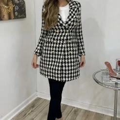 Reve Doll Essentials Jessica Bara Shasta Houndstooth Wool Coat