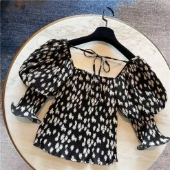 Jessica Bara Gannon Puff Sleeve Floral Top Summer Lovin'