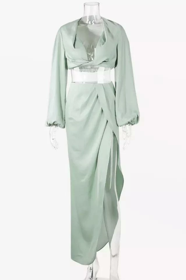 Jessica Bara Radika Long Sleeve Crop Top And Maxi Skirt Two Piece Set Summer Lovin'