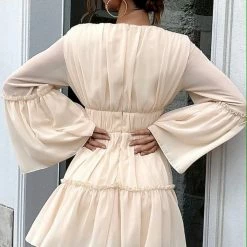 Jessica Bara Kaiden Long Sleeve V Neck Mini Dress Summer Lovin'