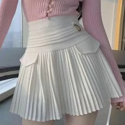 Influencer Style Jessica Bara Daisy High Waited Pleated Skort