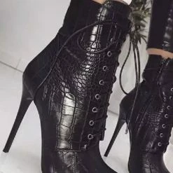 Jessica Bara Logan Snakeskin Leather Lace Up Booties Shoes