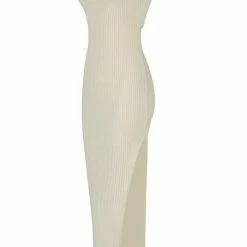 Influencer Style Jessica Bara Anais Sleeveless Open Back Maxi Dress