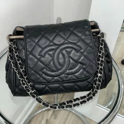 ReveBoutique Designer Handbags Chanel Pre-Owned Timeless Accordion Flap Bag Quilted Caviar