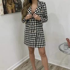 Reve Doll Essentials Jessica Bara Shasta Houndstooth Wool Coat