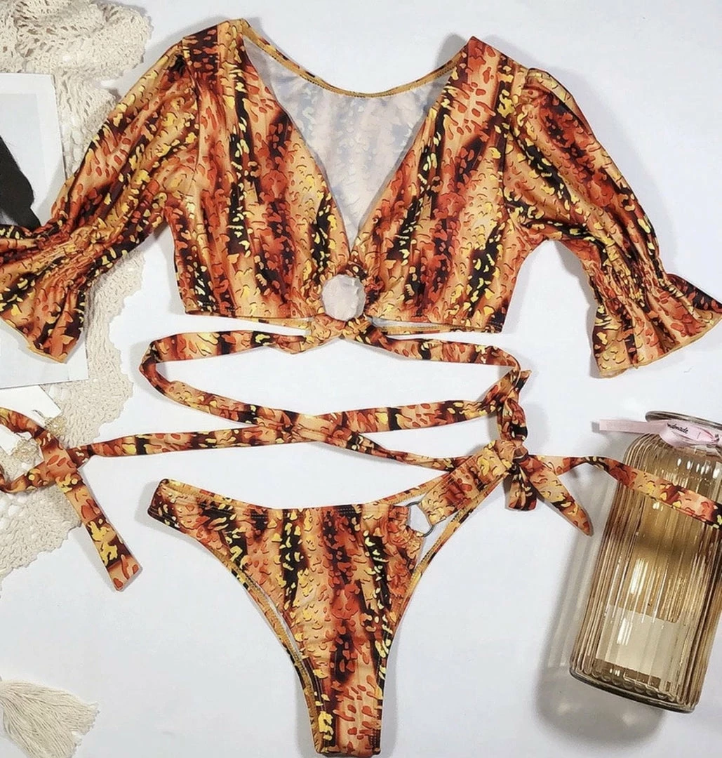 Jessica Bara Viva Short Sleeve Printed Bikini Set Poolside Essentials