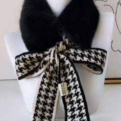 Jessica Bara Darian Houndstooth Faux Fur Neck Warmer Collar Reve Doll Essentials
