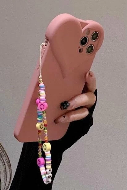 Jessica Bara Chelsea Charm Chain Heart Phone Case