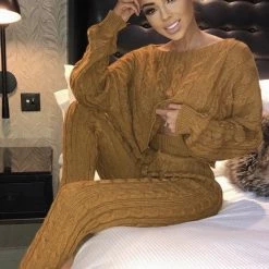 Jessica Bara Zoey Cable Knit Top And Legging Two Piece Set Reve Doll Essentials