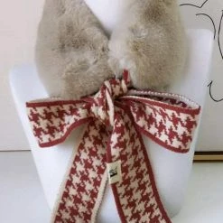 Jessica Bara Darian Houndstooth Faux Fur Neck Warmer Collar Reve Doll Essentials