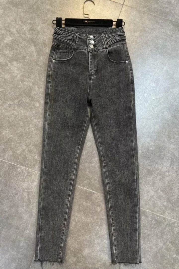 Reve Doll Essentials Jessica Bara Amelia High Waisted Straight Leg Jeans